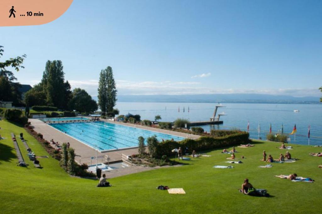 Apartamento Le Baron Évian-les-Bains Exterior foto